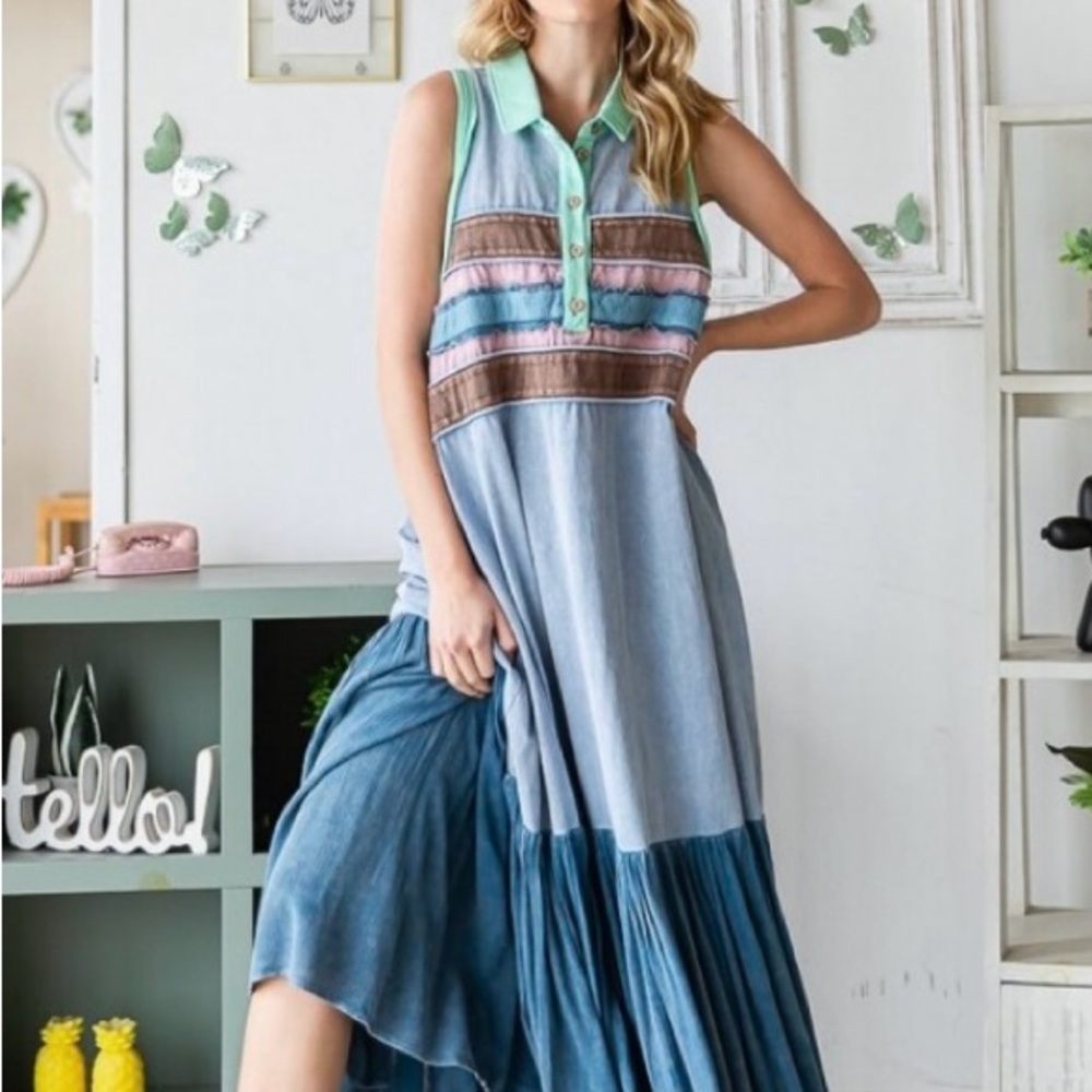Oli & Hali Sleeveless Blue and Brown Maxi Dress